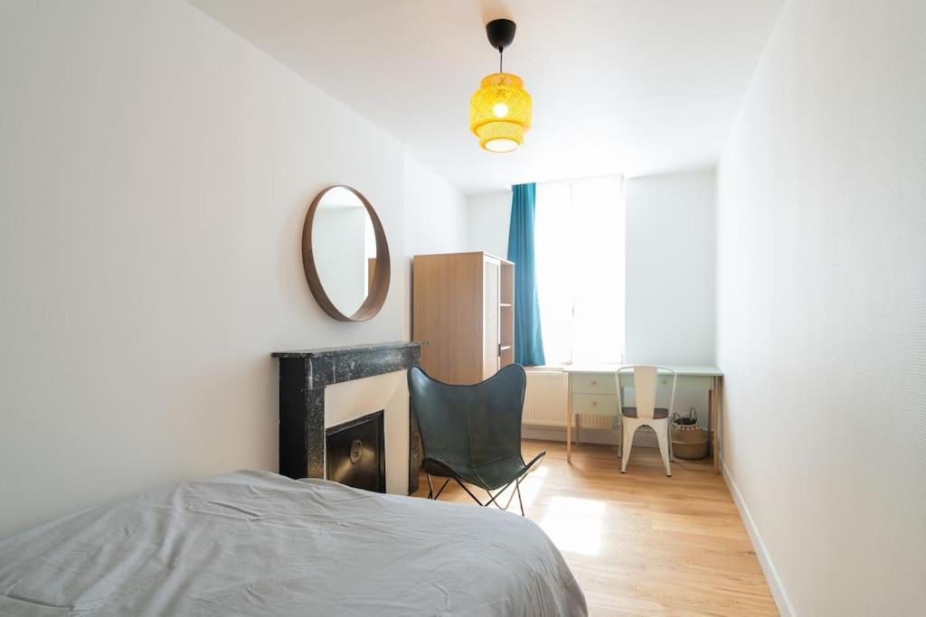 Appartement Meuse & Mono, En Hyper Centre Шарлевиль-Мезьер Экстерьер фото